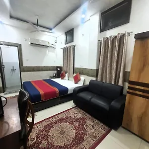 Gateway Of Kashi Hotel